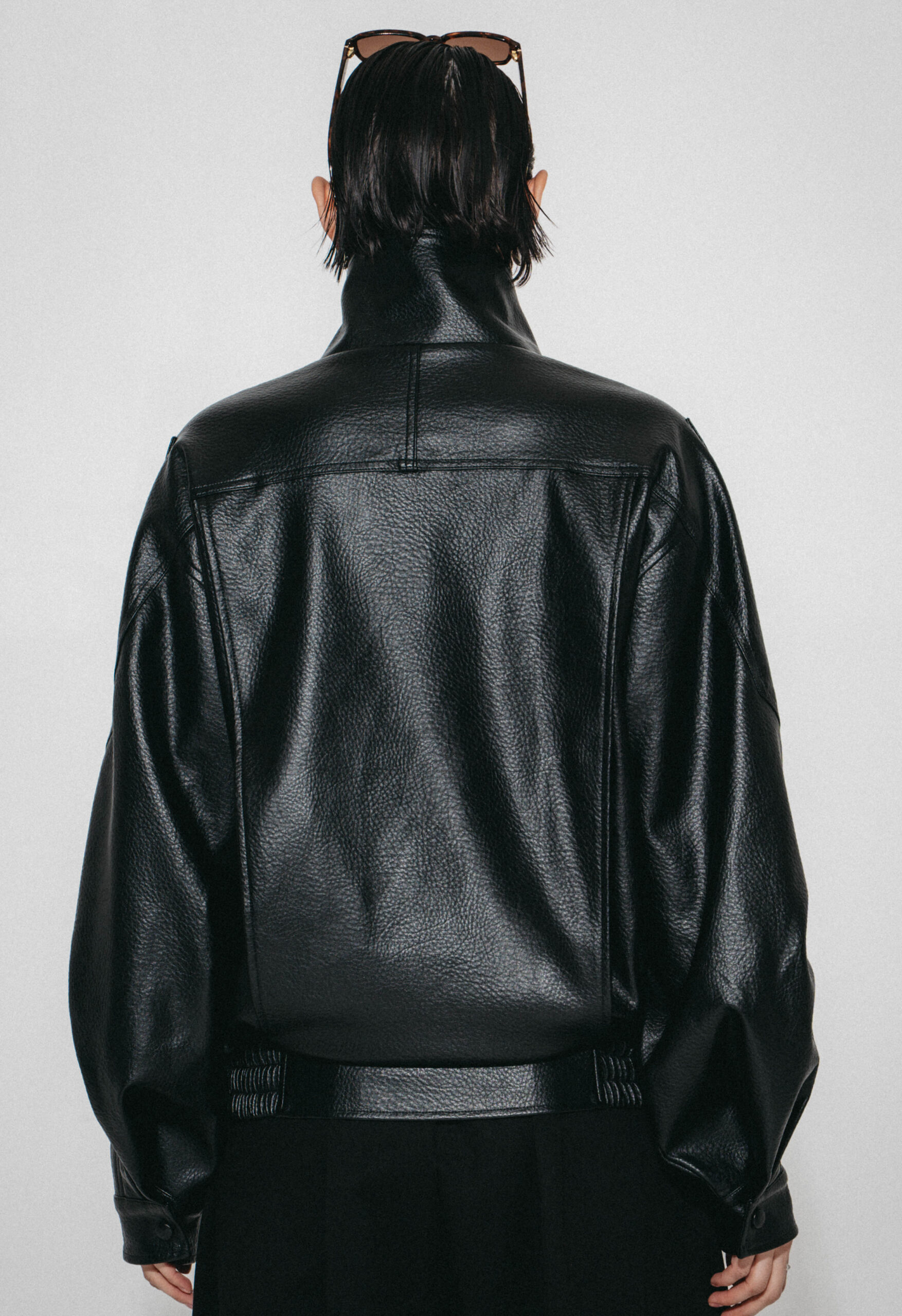 LJ Oversized Kunstleder Jacke – Bild 5